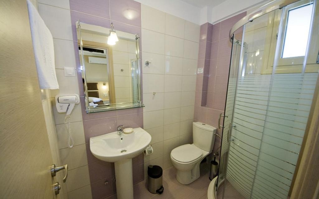 Gaia Studios & Apartments Nea Plagia Bagian luar foto