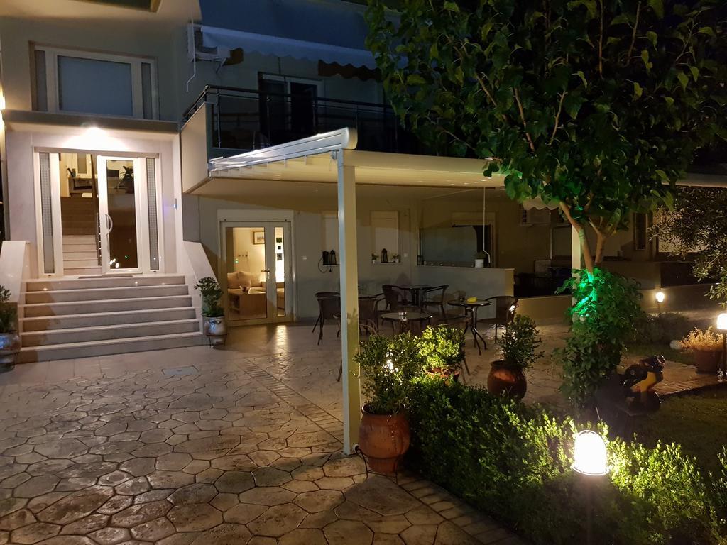 Gaia Studios & Apartments Nea Plagia Bagian luar foto