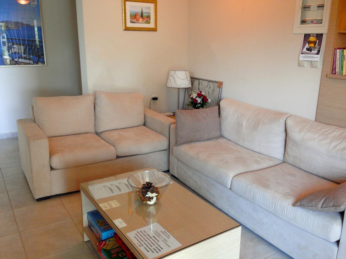 Gaia Studios & Apartments Nea Plagia Ruang foto